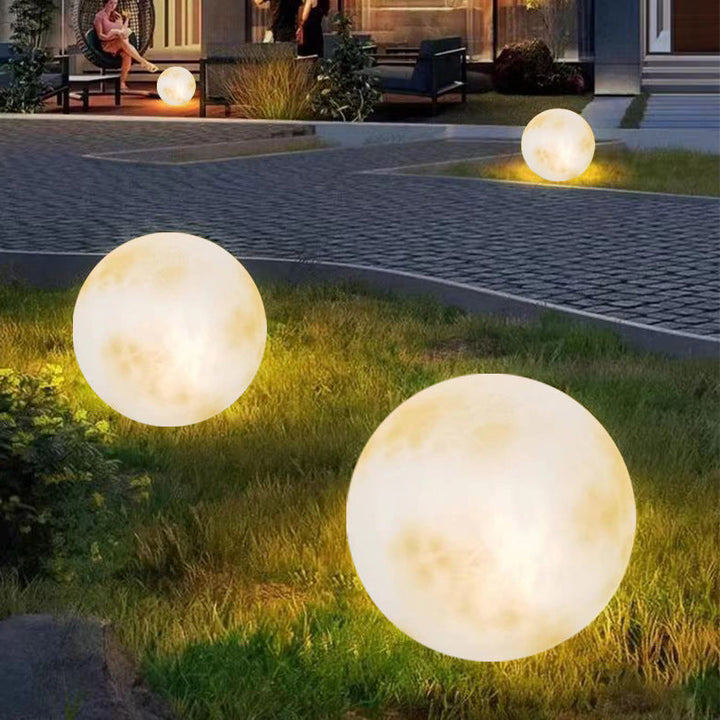 Ambient Resin Garden Lamp