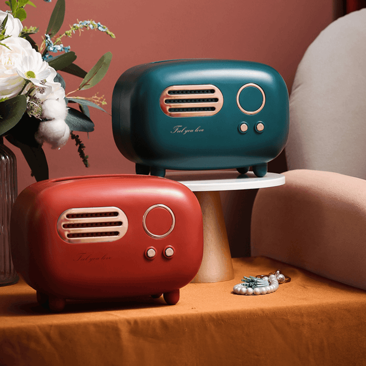 Charming Retro Tissue Box Holder