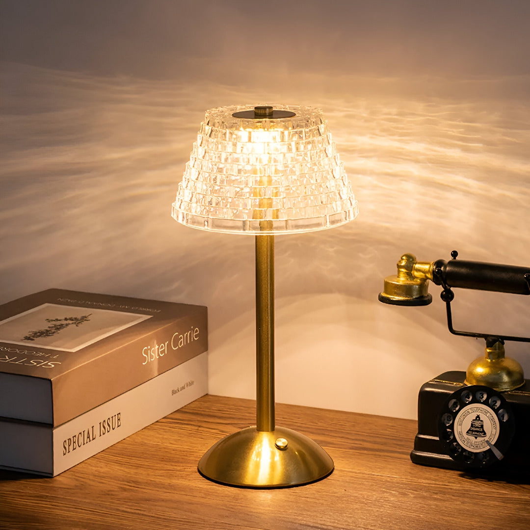 Elegant Cordless Table Lamp 1