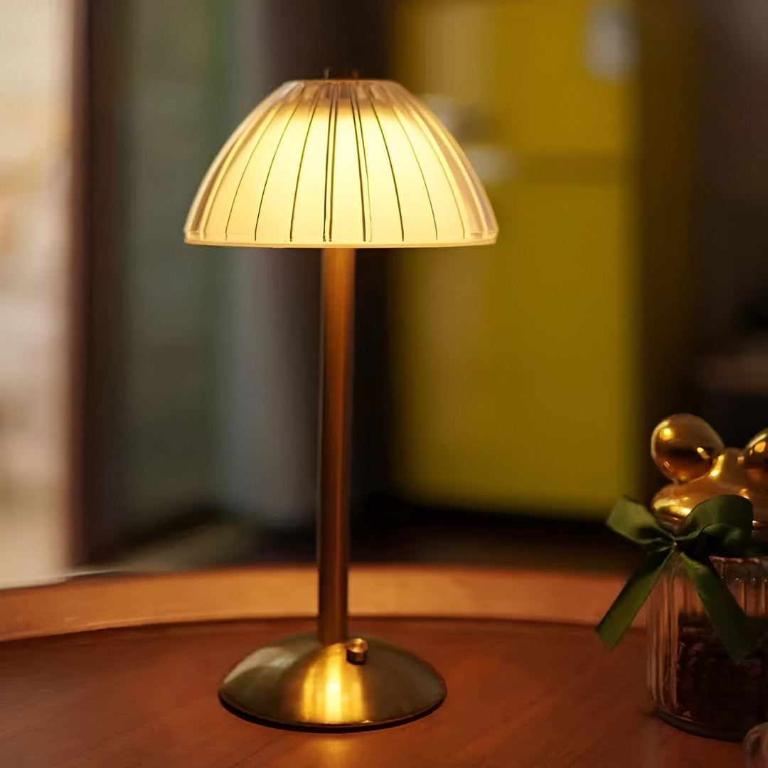 Elegant Cordless Table Lamp 3